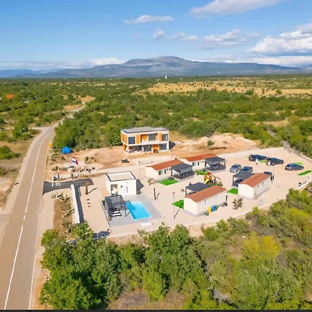 Auto-kamp Dvije Suze 1 Holiday park